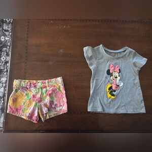 girl 5 minnie mouse tee and flower print shorts